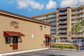 High End Coastal Feel Condo with Access to Beachside Pool by RedAwning