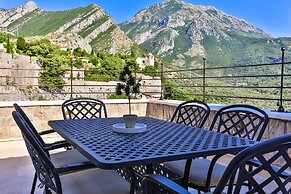 Stara Čaršija Hotel and Spa