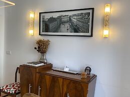 Bica Chiado Self-Catering Apartment