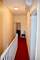 Comfortable 3 Bedroom Apartment In Trendy Haberfield