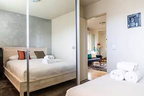 Charming 1 Bedroom Apartment in Vibrant South Yarra