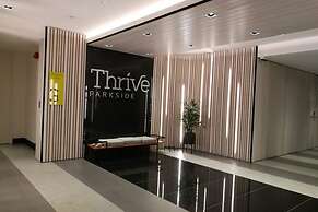 Modern 1 Bedroom in Tranquil Parklands