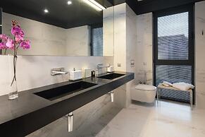 Ultraluxury Villa Elyzeum