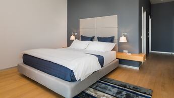 Ultraluxury Villa Elyzeum