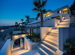 Ultraluxury Villa Elyzeum