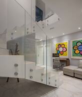 Luxury Villa Riva with Infinity Pool