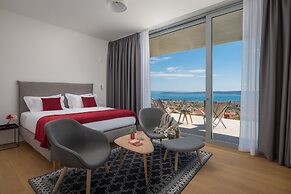 Villa Radun Home with Grand Heated Pool