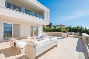 Luxury Villa Dance Forever with Pool
