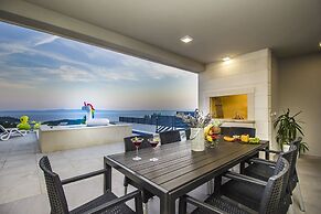 Luxury Villa High Hopes with Pool