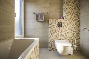 Luxury Villa High Hopes with Pool