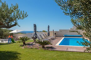 Luxury Villa Cinderella with Swimming Pool