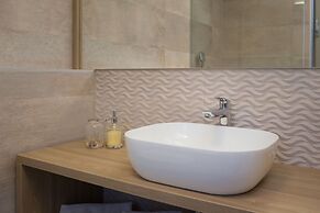 Luxury Villa Cinderella with Swimming Pool