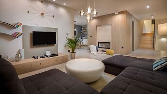 Luxury Villa Cinderella with Swimming Pool