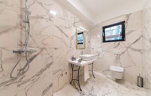 Beachfront Villa Baronessa with Pool