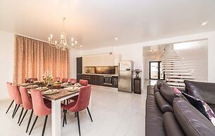 Beachfront Villa Baronessa with Pool