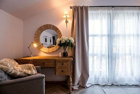 Beachfront Villa Feodora Grande