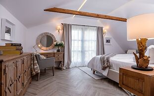 Beachfront Villa Feodora Grande