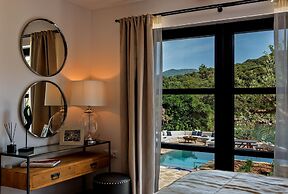 Beachfront Villa Feodora Grande