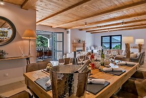 Beachfront Villa Feodora Grande