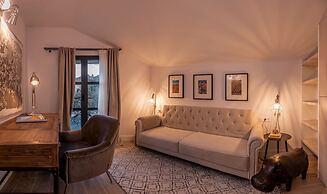 Beachfront Villa Feodora Grande