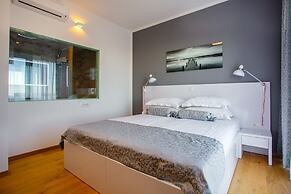 Luxury Villa Grand View