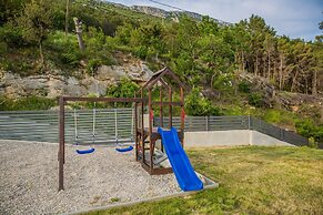 Luxury Villa Grand View