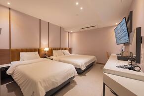 Hotel Button