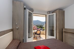 Hôtel et Résidence Ta Kladia - Omigna