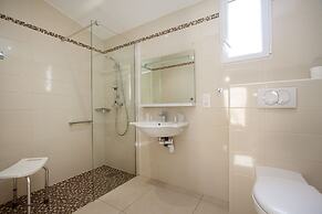 Hôtel et Résidence Ta Kladia - Omigna