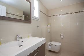 Hôtel et Résidence Ta Kladia - Omigna