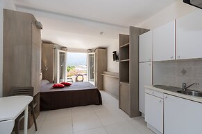 Hôtel et Résidence Ta Kladia - Omigna