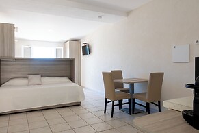 Hôtel et Résidence Ta Kladia - Omigna