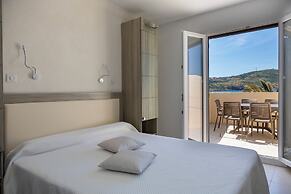 Hôtel et Résidence Ta Kladia - Omigna