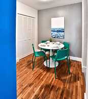 Broadway Suites Downtown by RocketStay