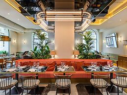 Pullman Budapest