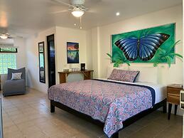 La Sirena Playa Jaco Hotel