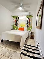 La Sirena Playa Jaco Hotel