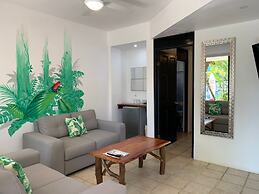 La Sirena Playa Jaco Hotel