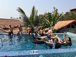 Mad Monkey Luang Prabang