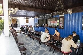 Mad Monkey Luang Prabang