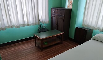 Green House Lodge