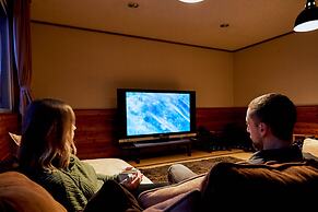 Canopy Cortina Lodge