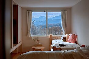 Canopy Cortina Lodge