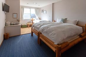 Canopy Cortina Lodge