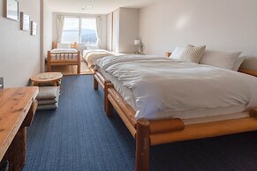 Canopy Cortina Lodge