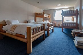 Canopy Cortina Lodge