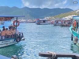Casa Grega em Arraial do Cabo