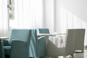 Aparthotel Tropicana