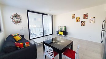 New Apartment Near the Beach With Parking TL53