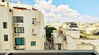 New Apartment Near the Beach With Parking TL53